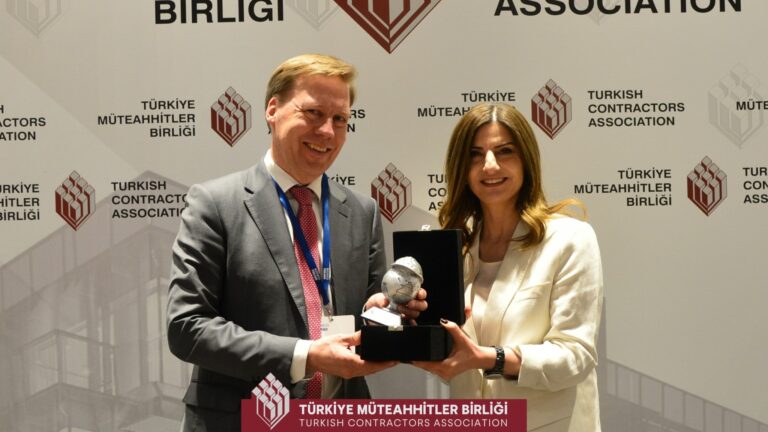 Türkiye Müteahhitler Birliği (TMB) tarafından “Türkiye-Finlandiya EPC Projeleri İşbirliği Semineri” Ankara’da gerçekleştirildi